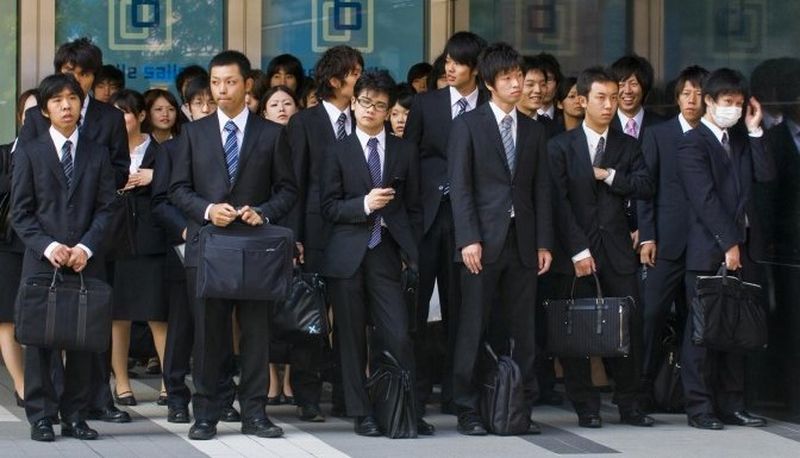 japan- worker.jpg japan- worker.jpg